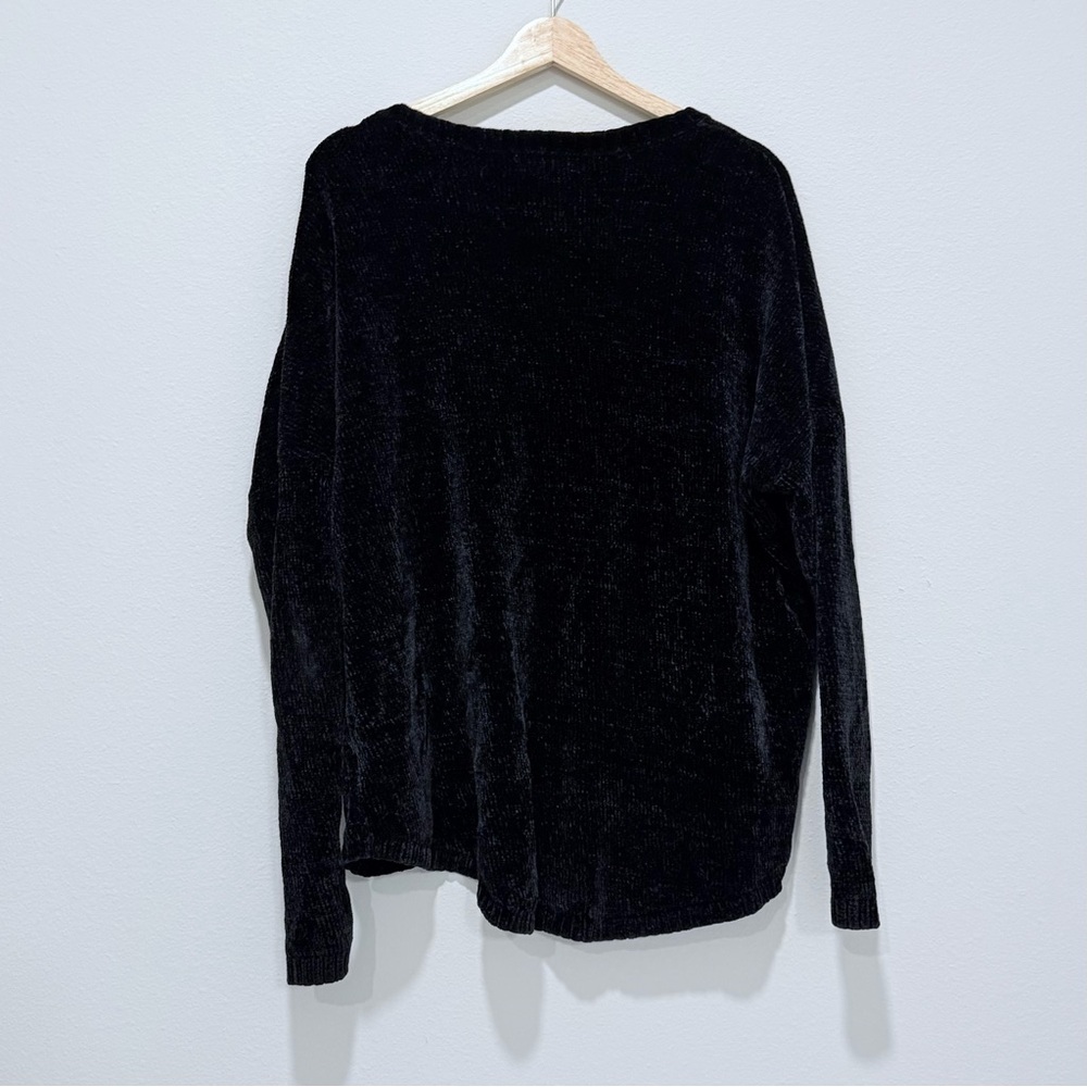 Lord & Taylor black chenille oversized sweater - Picture 6 of 6
